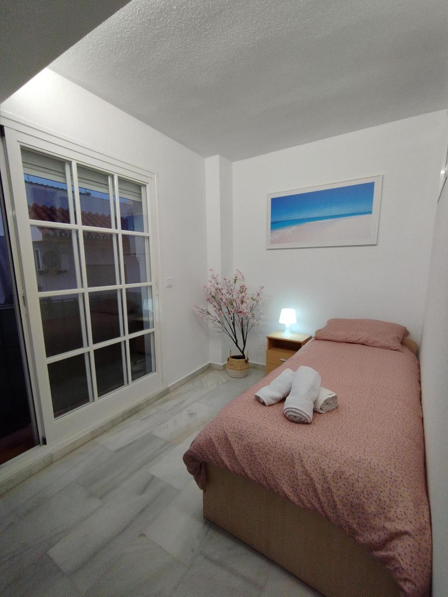 Apartamentos Playacala La Cala Del Moral エクステリア 写真
